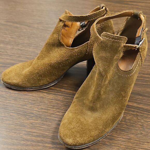 Frye Shoes - Frye Meghan Suede Ankle Booties - Chestnut - Size 7.5